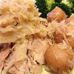 Slow Cooker Pork & Sauerkraut Recipe