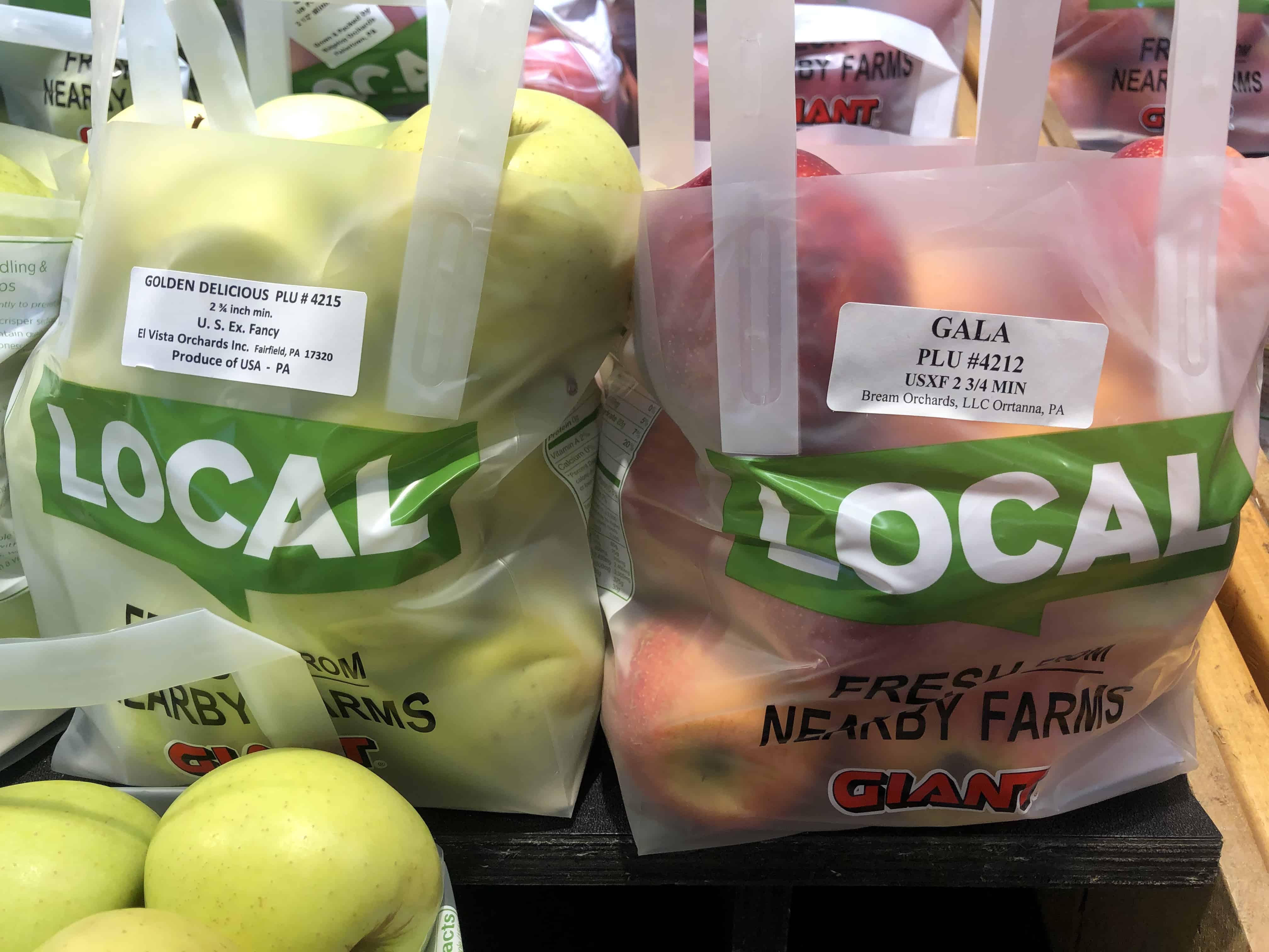 Giant: Tote Bag Apples ONLY $0.57 Lb Starting 10/4!