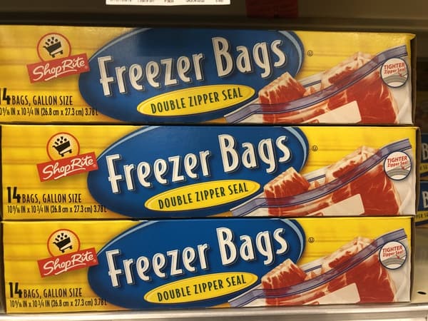 ShopRite: ShopRite Brand Zipper Bags ONLY $0.88 Each Starting 12/22! {No Coupons Needed}