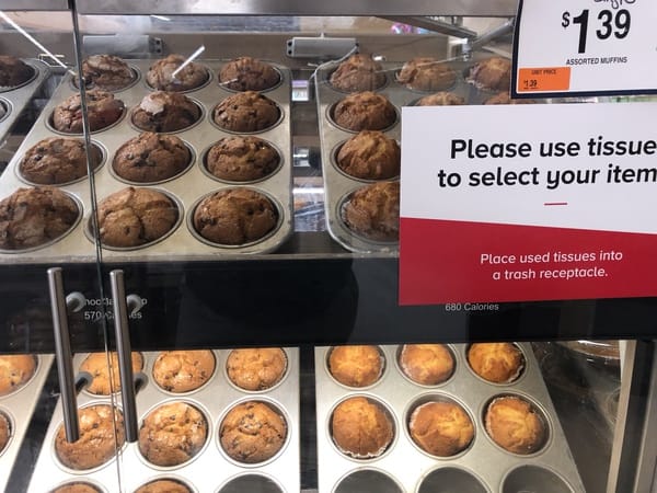 Giant: Assorted Muffins