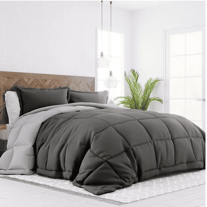 Home Collection Reversible Comforter Set