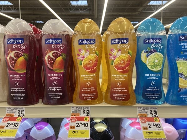 Giant: Softsoap Body Wash JUST $1.33 Each