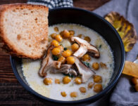 CreamyHeartyWinterSoup_H06