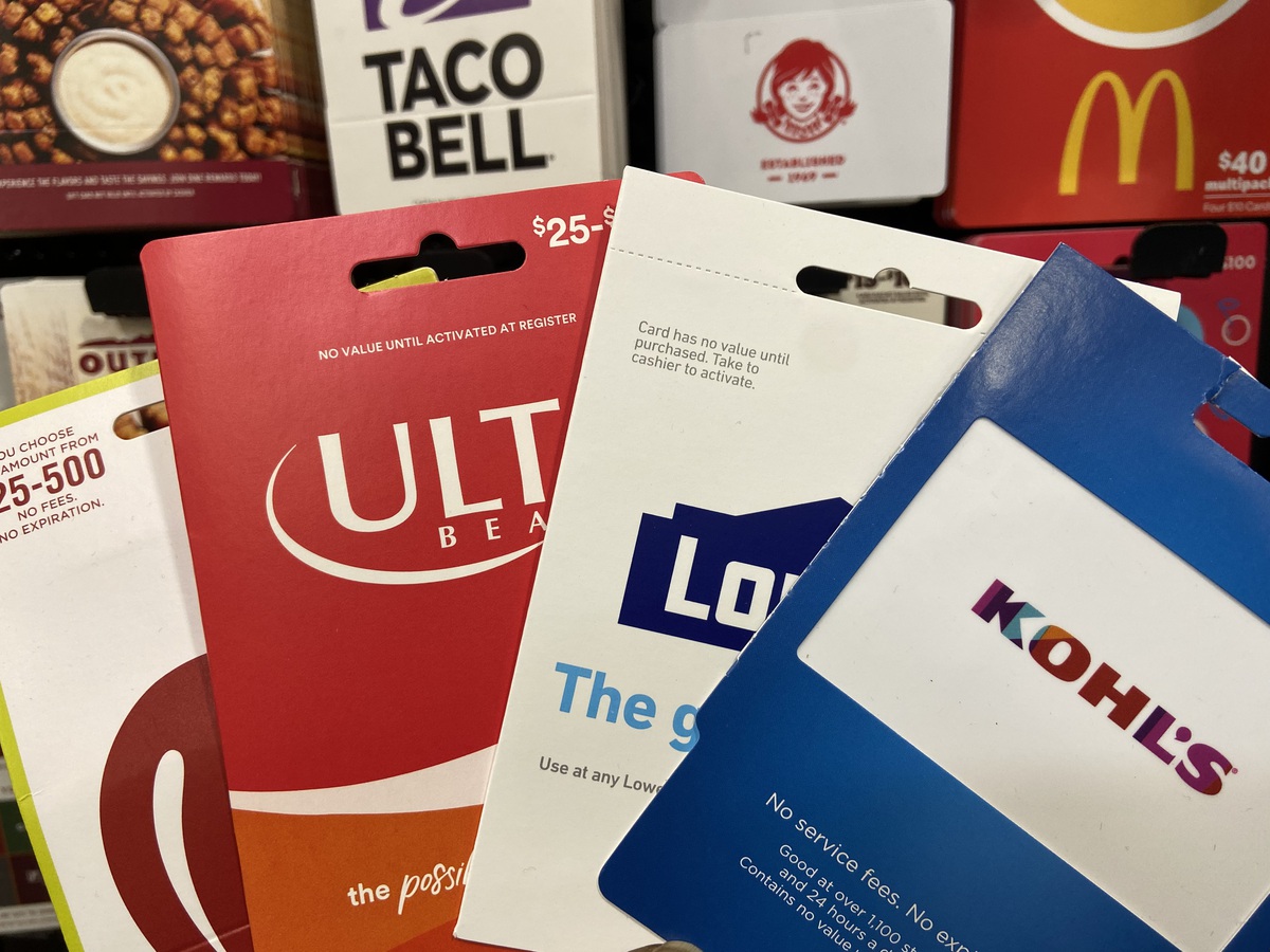 Gift Card Moneymaker Deal at Giant